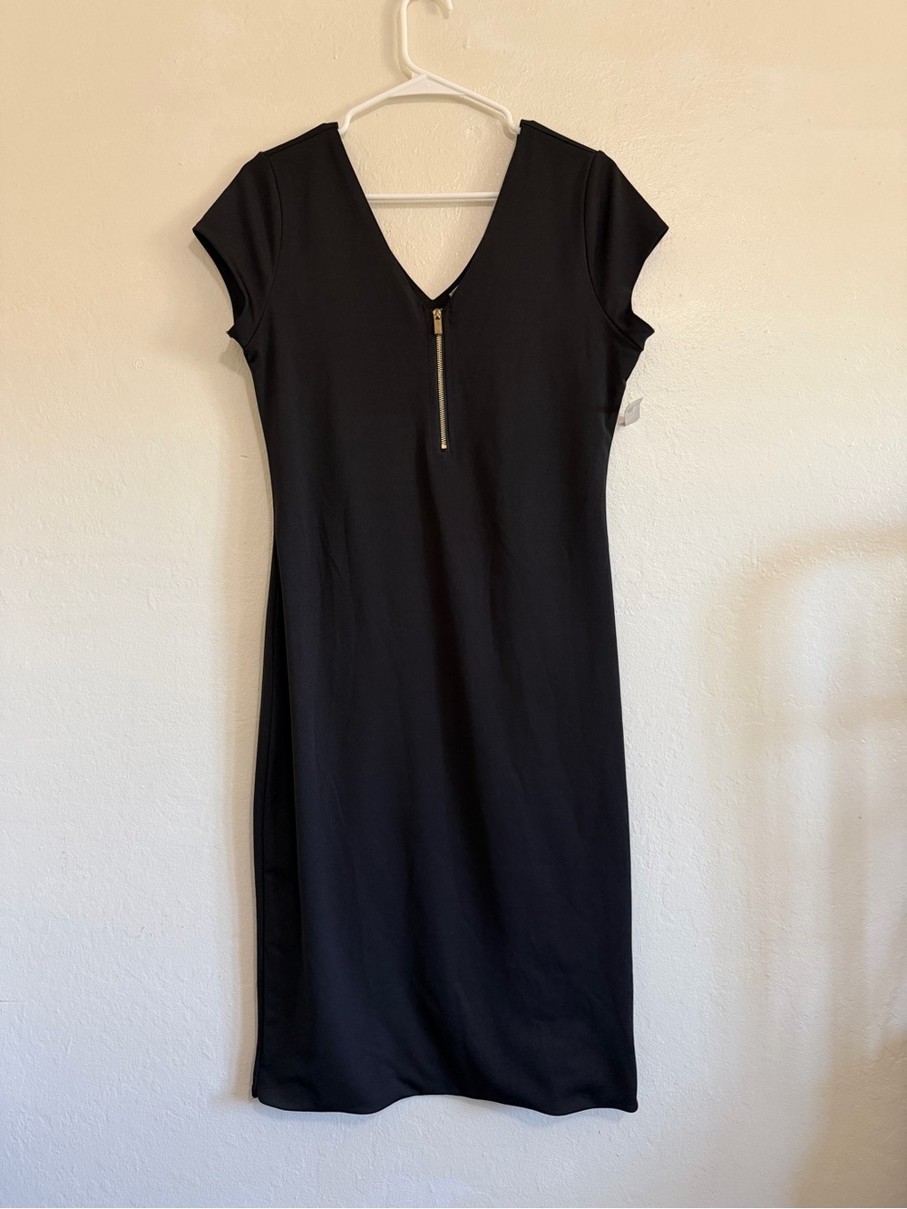 Derek Heart Black V-Neck Mini Dress with Gold Front Zipper XL